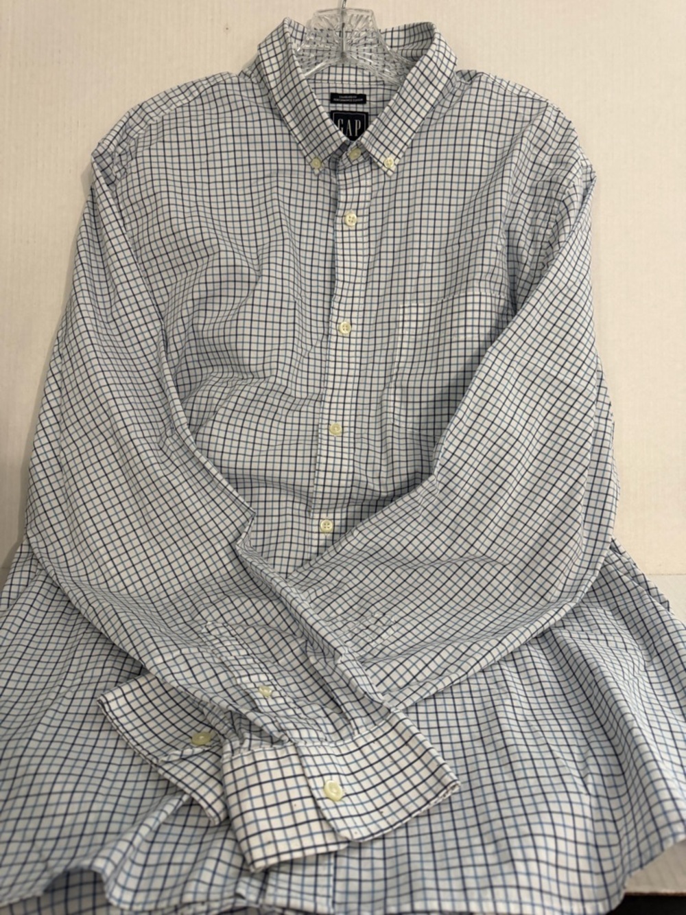 GAP Men’s White & Blue Windowpane Button-Down Shirt